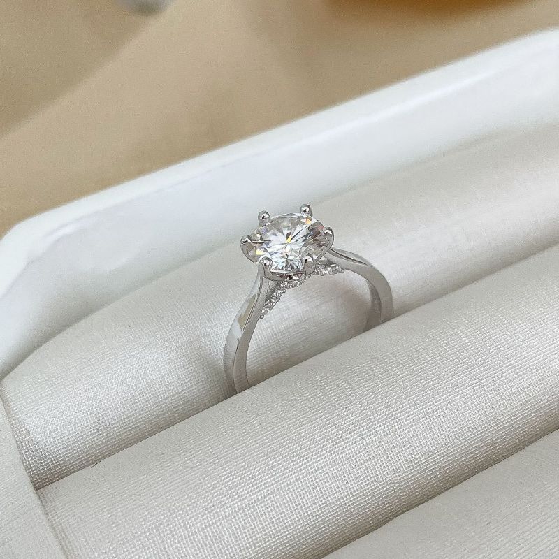 Anel Prata Solitário 8mm Moissanite
