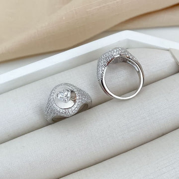 Anel Prata Coração Cravejado 4x4mm Moissanite
