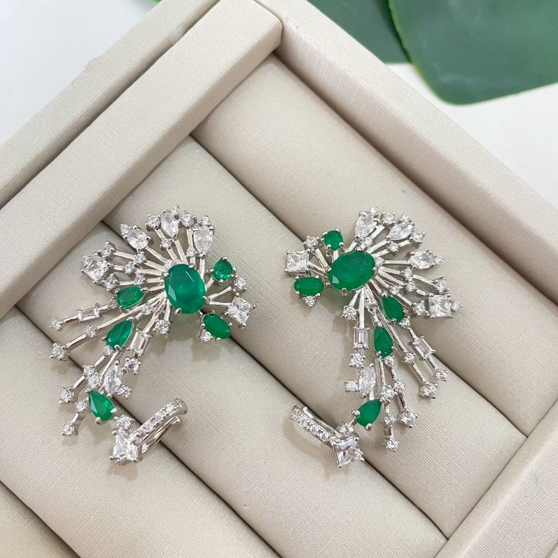Brinco Prata Earcuff Verde