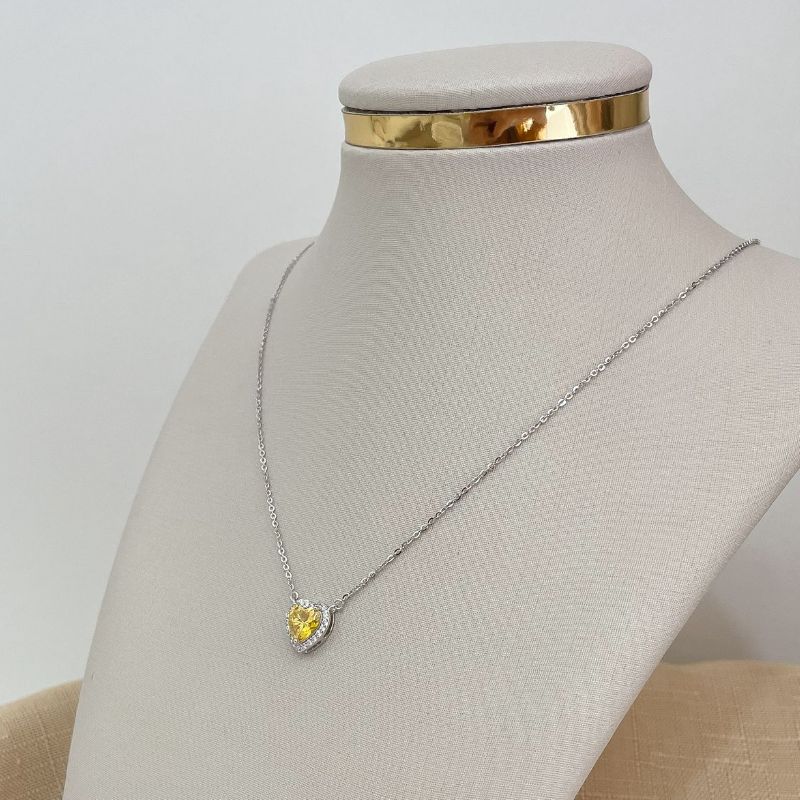 Gargantilha Prata Coração Amarelo Cravejada 6.5mm Moissanite