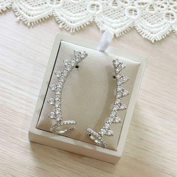 Brinco Prata Earcuff em Pedras 3mm
