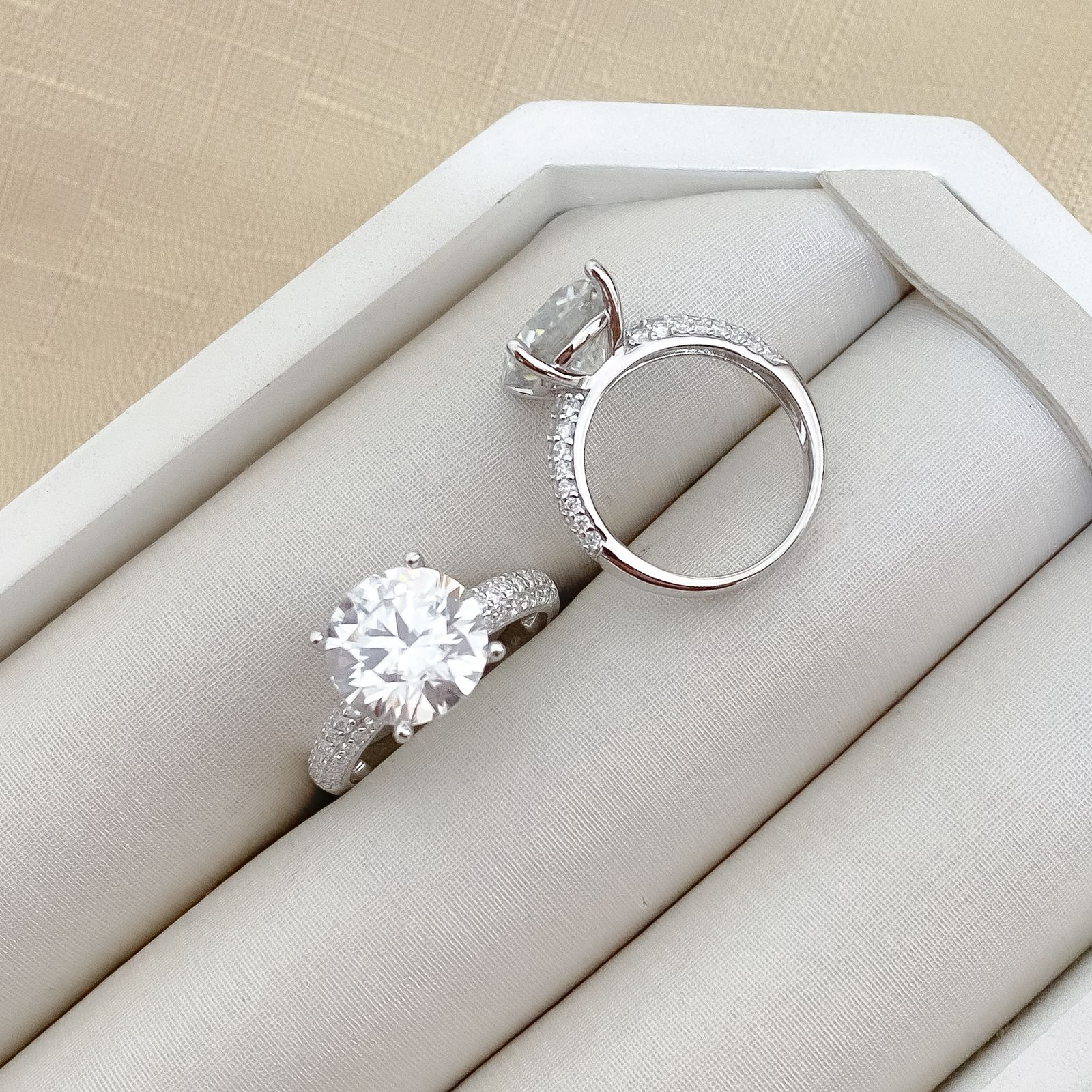 Anel Prata Solitário 11mm Moissanite