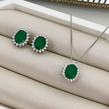 Conjunto Prata Pedra Verde Cravejado 8mm