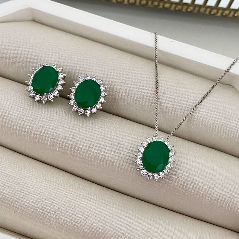 Conjunto Prata Pedra Verde Cravejado 8mm