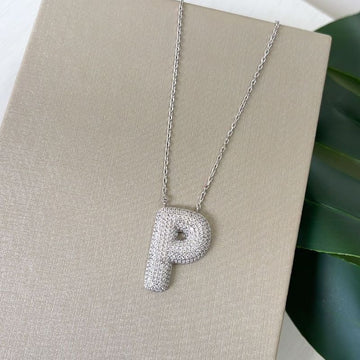 Gargantilha Prata Letra P