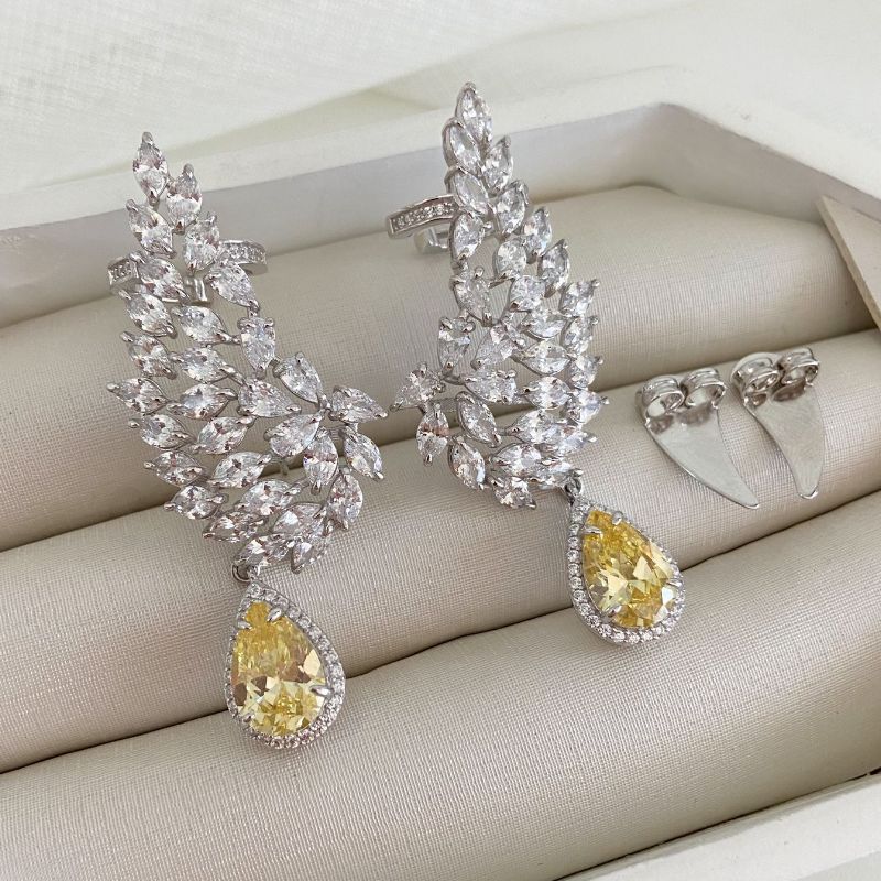 Brinco Prata Earcuff Cristal/Amarelo 8mm