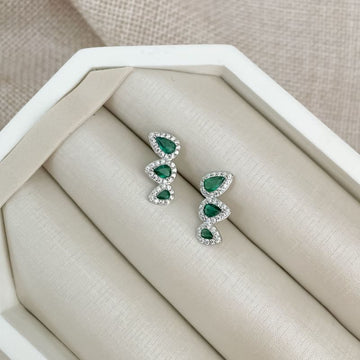 Brinco Prata Earcuff Verde Cravejado