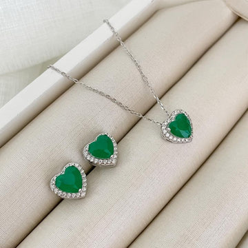 Conjunto Prata Coração Verde Cravejado 7mm