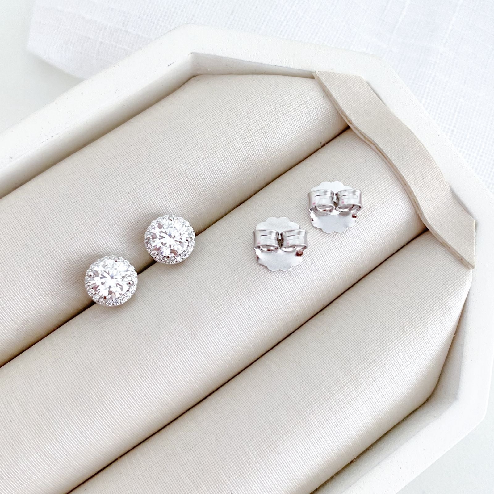 Brinco Prata Pedra Cristal Cravejada 6mm Moissanite